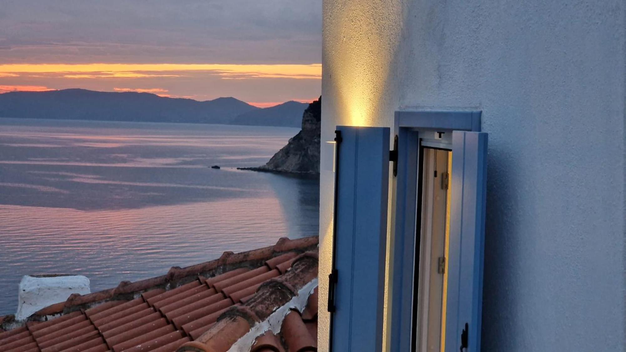 Peppermint Bay Villa Skópelos Eksteriør bilde